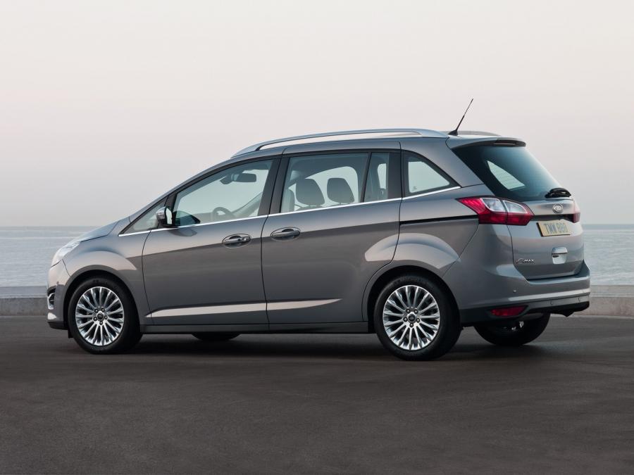  Ford Grand C-Max 2010 года  (фото 43 из 56)